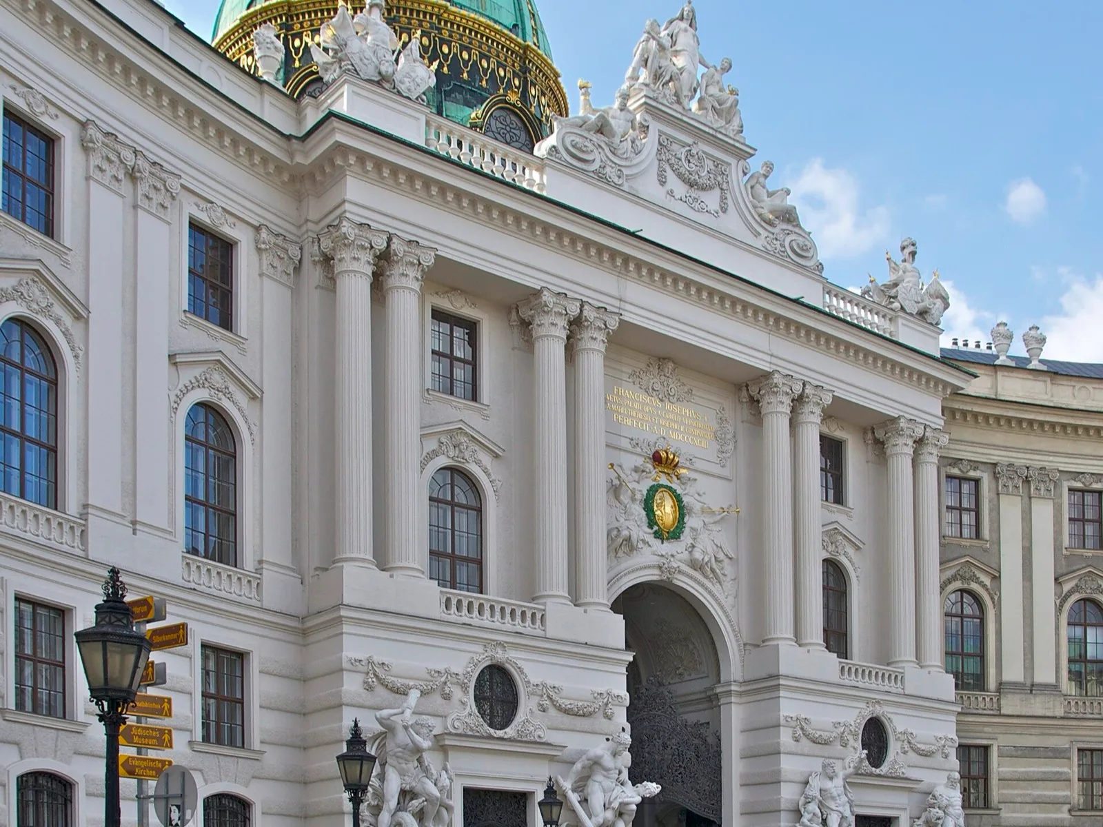 Hofburg Vienna, Michaelertor